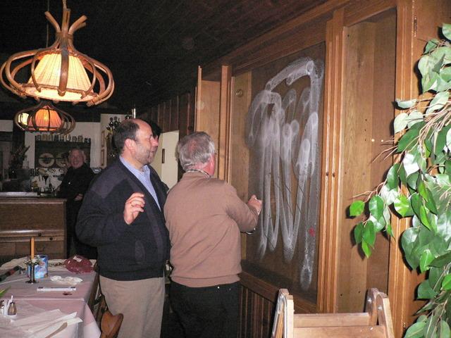 Fahnenschrank 015.jpg
